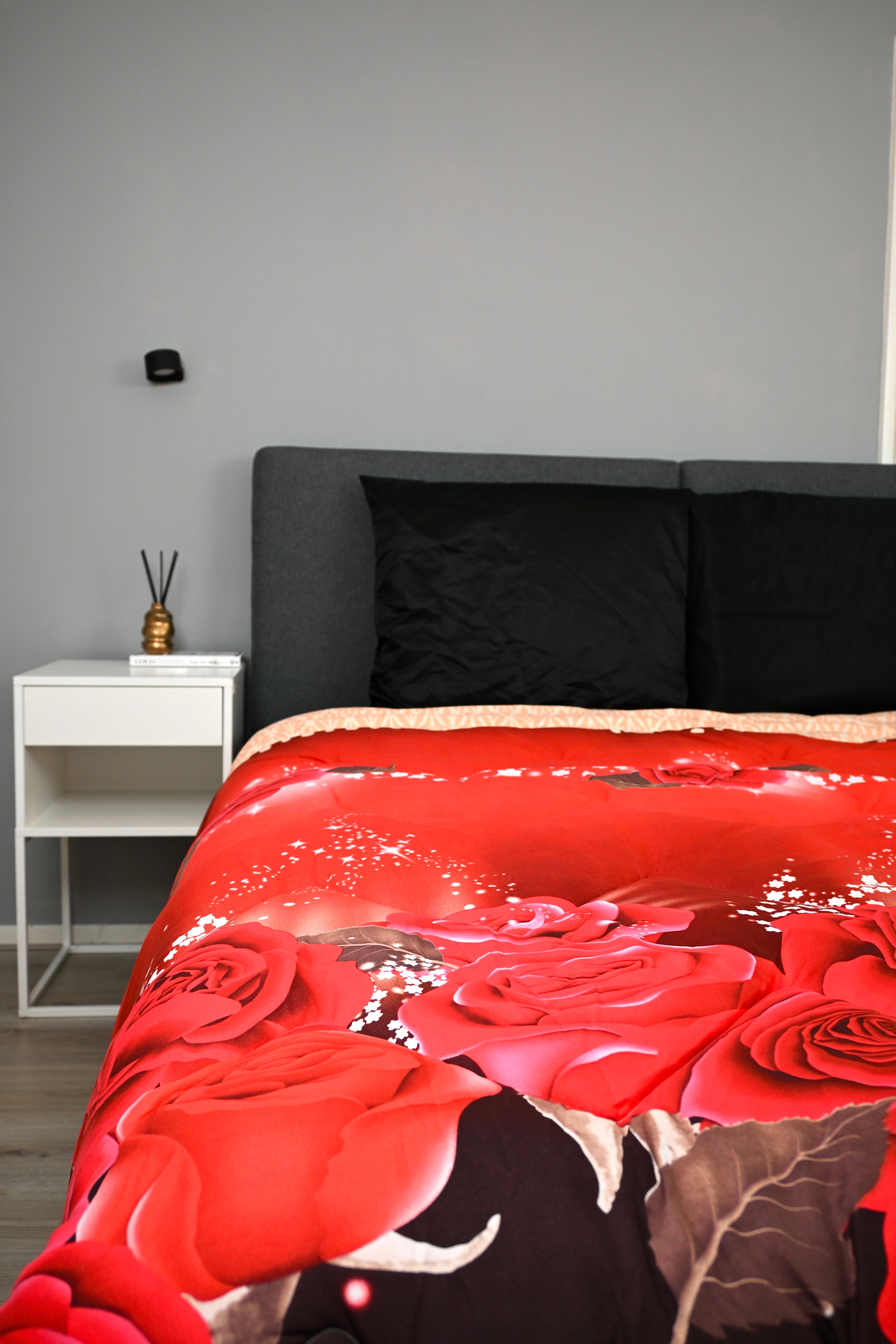 All-in One Lazy Dekbed Rode Rozen - Dekbed voor het hele jaar