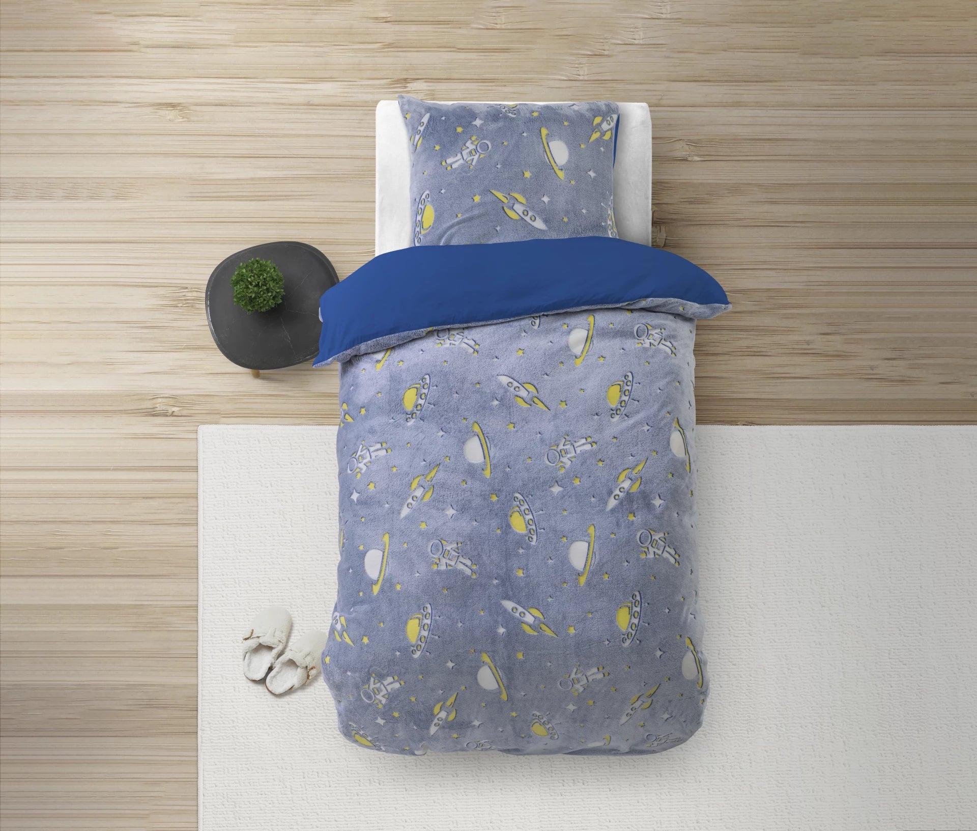 Glow in the dark Duvet Cover Space Blue - Luminous - Super soft teddy fleece - Sleep wonderfully