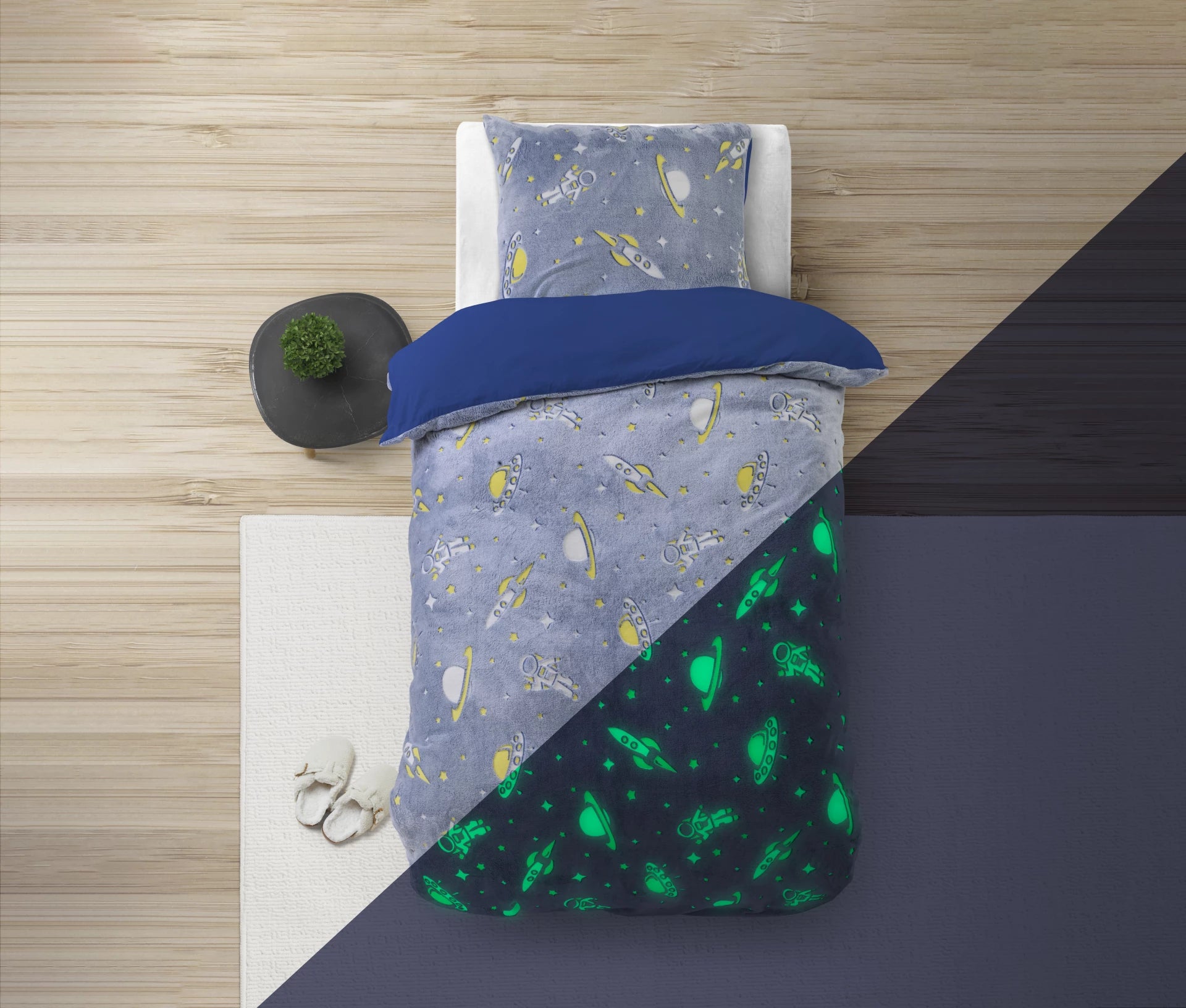 Glow in the dark Duvet Cover Space Blue - Luminous - Super soft teddy fleece - Sleep wonderfully