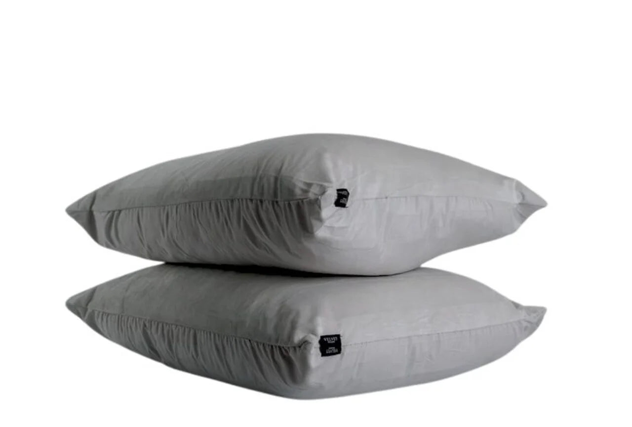 Grijze Fluwelen Kussenslopen - Luxe Velvet Kussenhoezen (12 Kleuren)