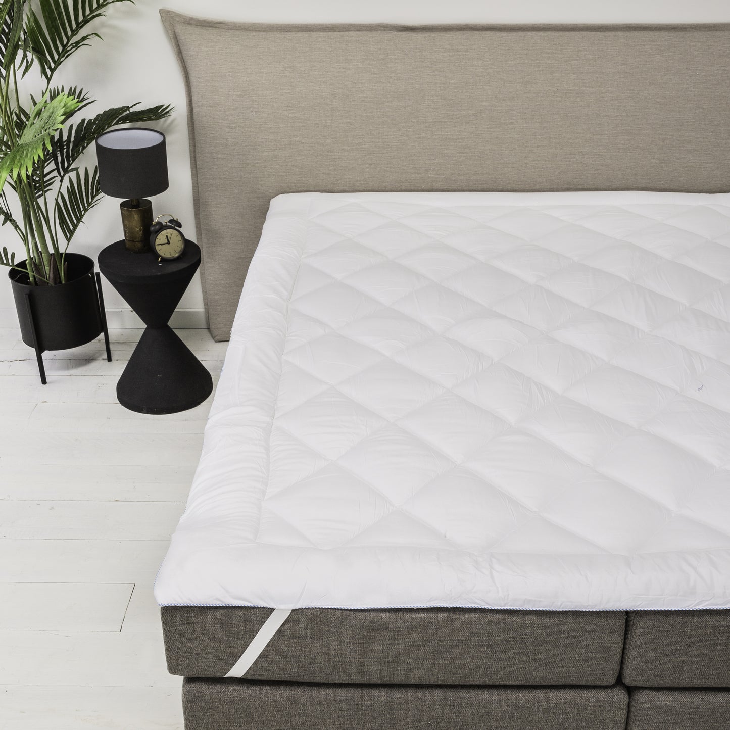 Medisch Gel Oplegmatras - Oplegmatras met eco-down vulling behandeld met gel - Ondersteund en terugverende gelvezel - Extra comfort boven op je matras