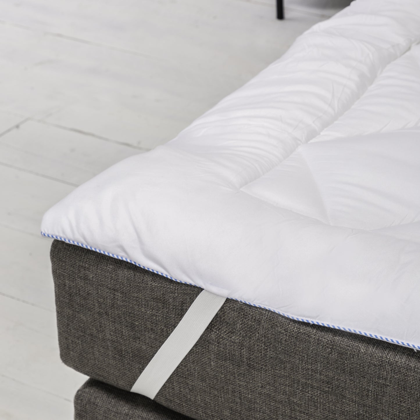 Medisch Gel Oplegmatras - Oplegmatras met eco-down vulling behandeld met gel - Ondersteund en terugverende gelvezel - Extra comfort boven op je matras