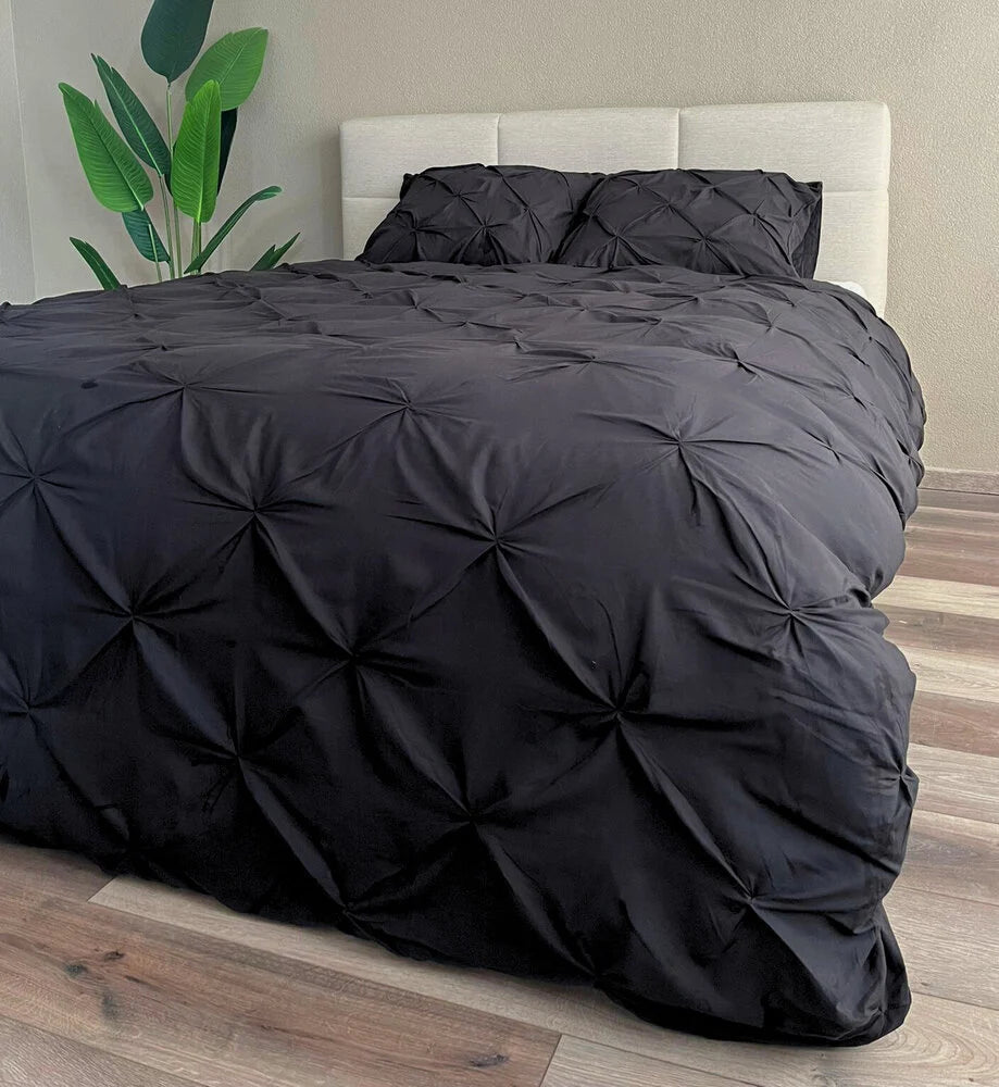 Monte Carlo Black Dekbedovertrek | Luxe Zwart Katoen
