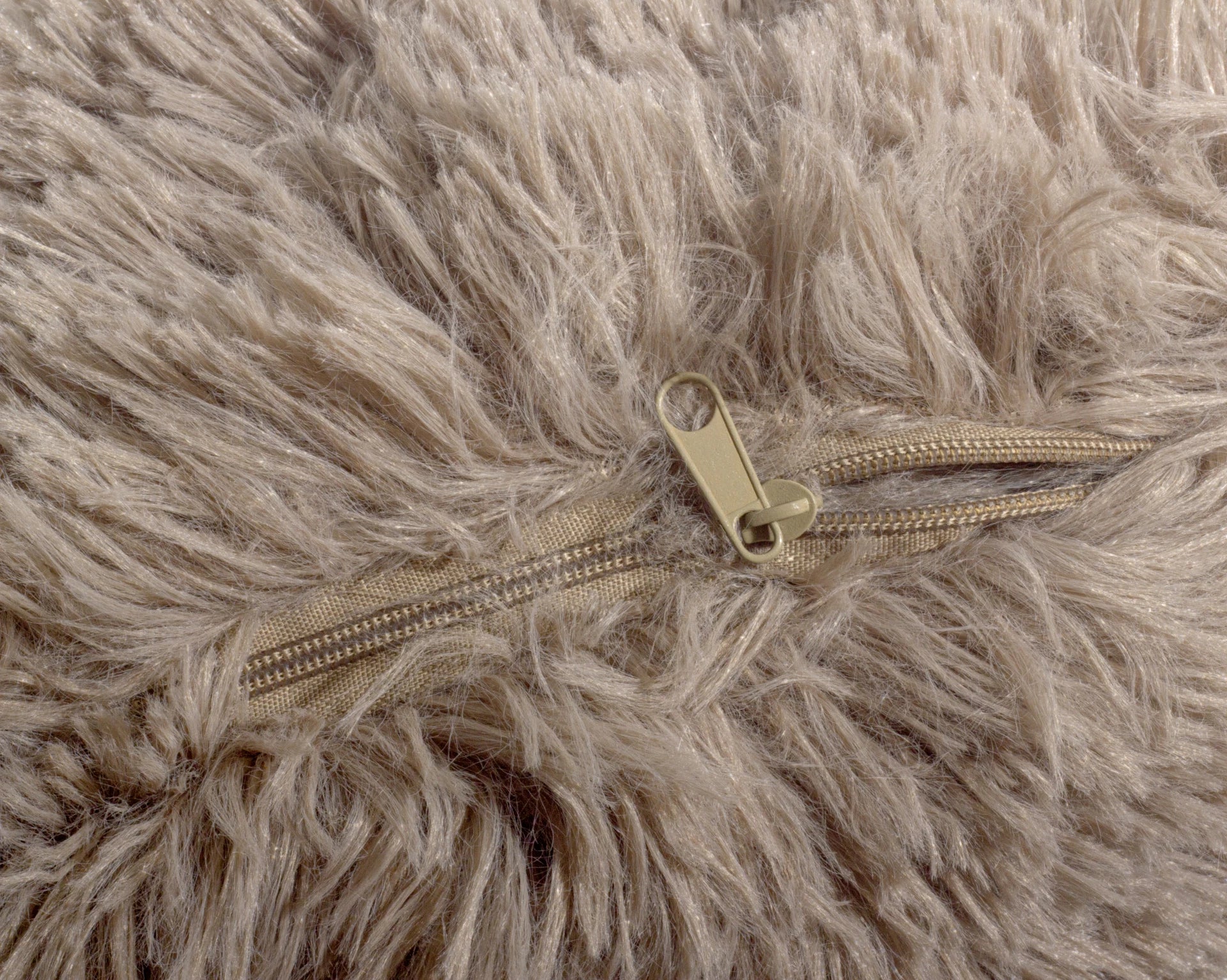 Polar bear Sierkussen Deep Taupe 50 x 50