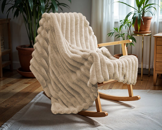 Rib Rabbit Fur plaid Zand 150 x 200 - Nep bont - Heerlijk zacht - Hoogwaardige kwaliteit