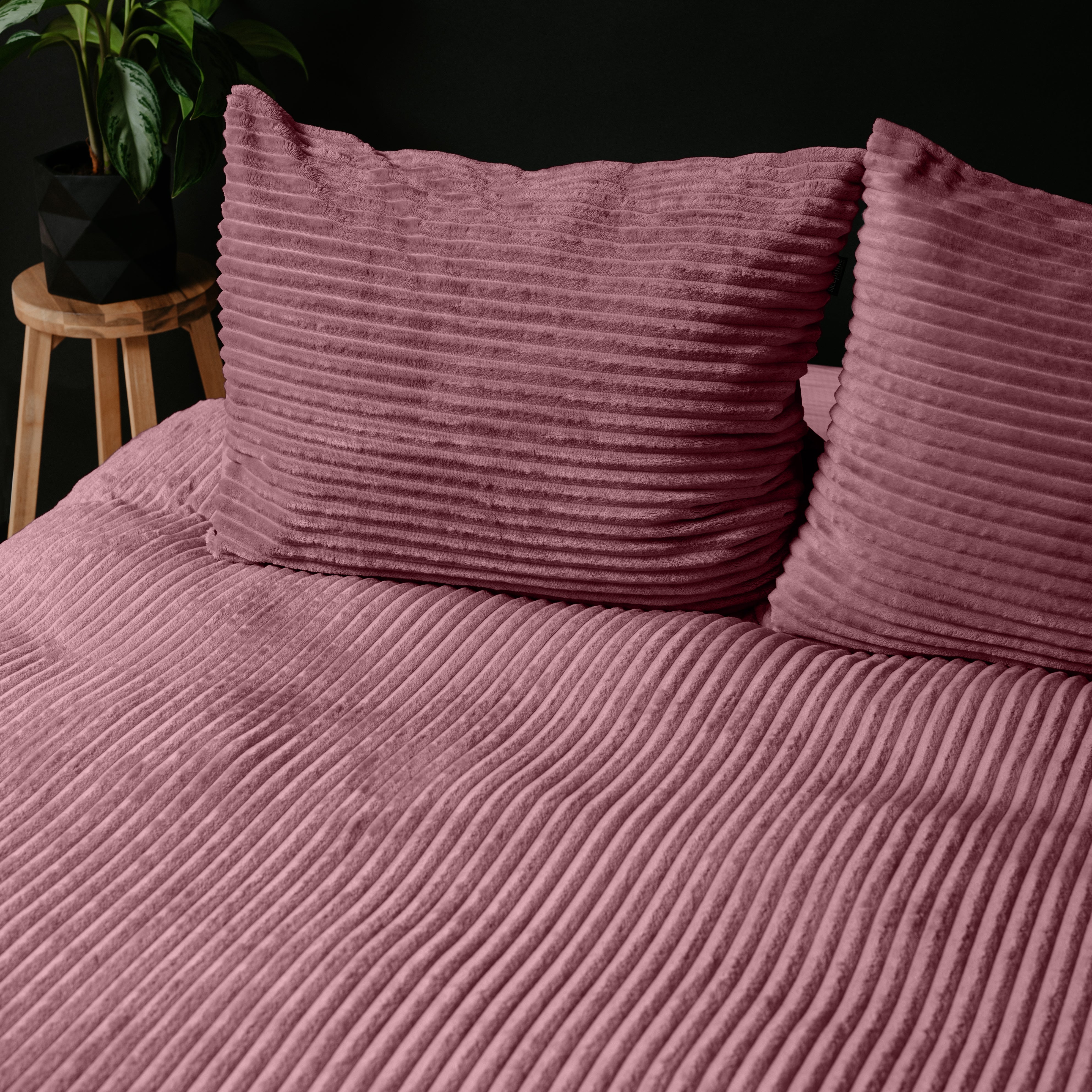 Rib Teddy Oud Roze Dekbedovertrek - Knuffelende nachtrust - Zacht en warm - Trendy Rib Design