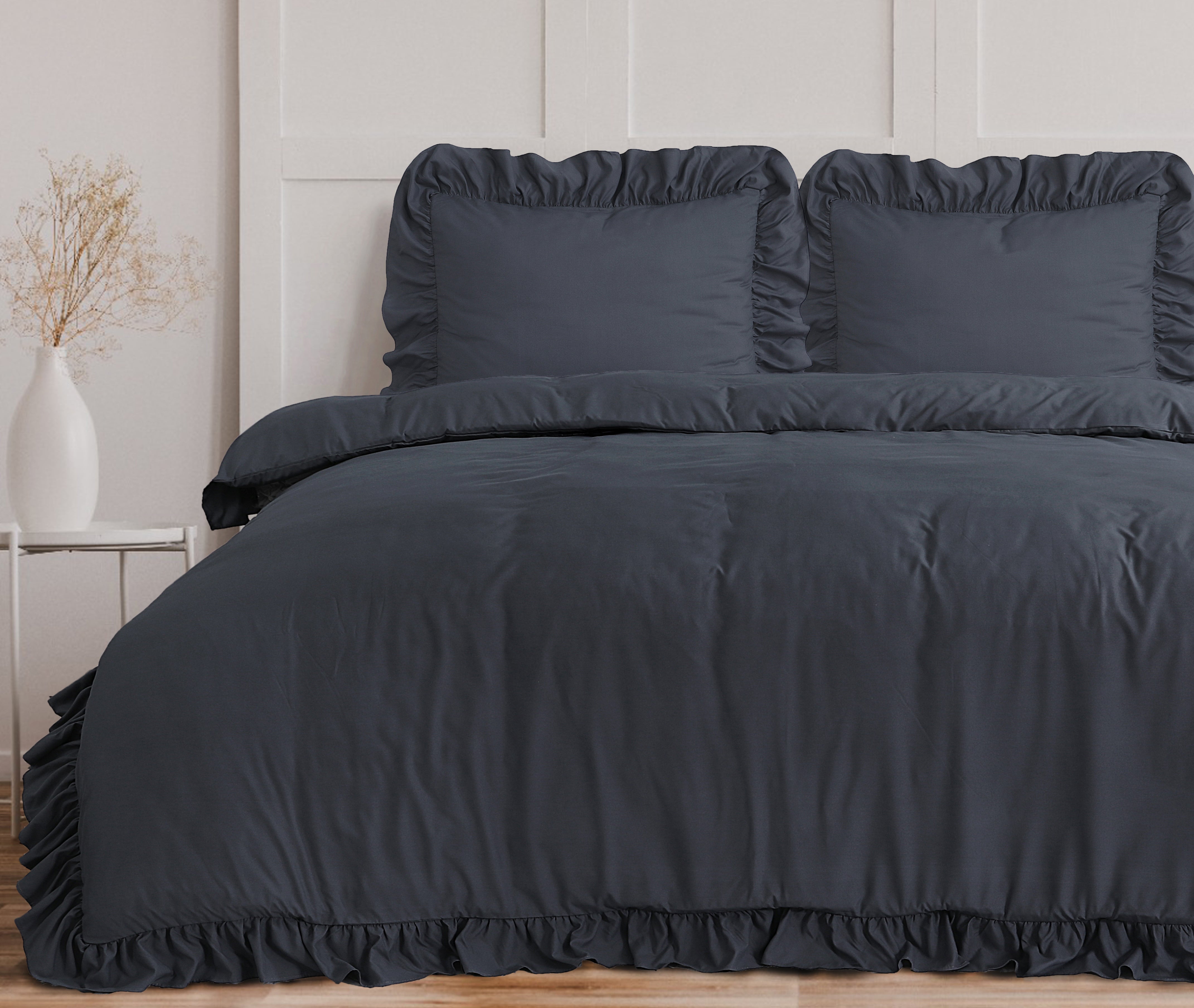 Ruffles Dekbedovertrek Antraciet - Ruches overal rondom - Trendy design - Heerlijk zacht