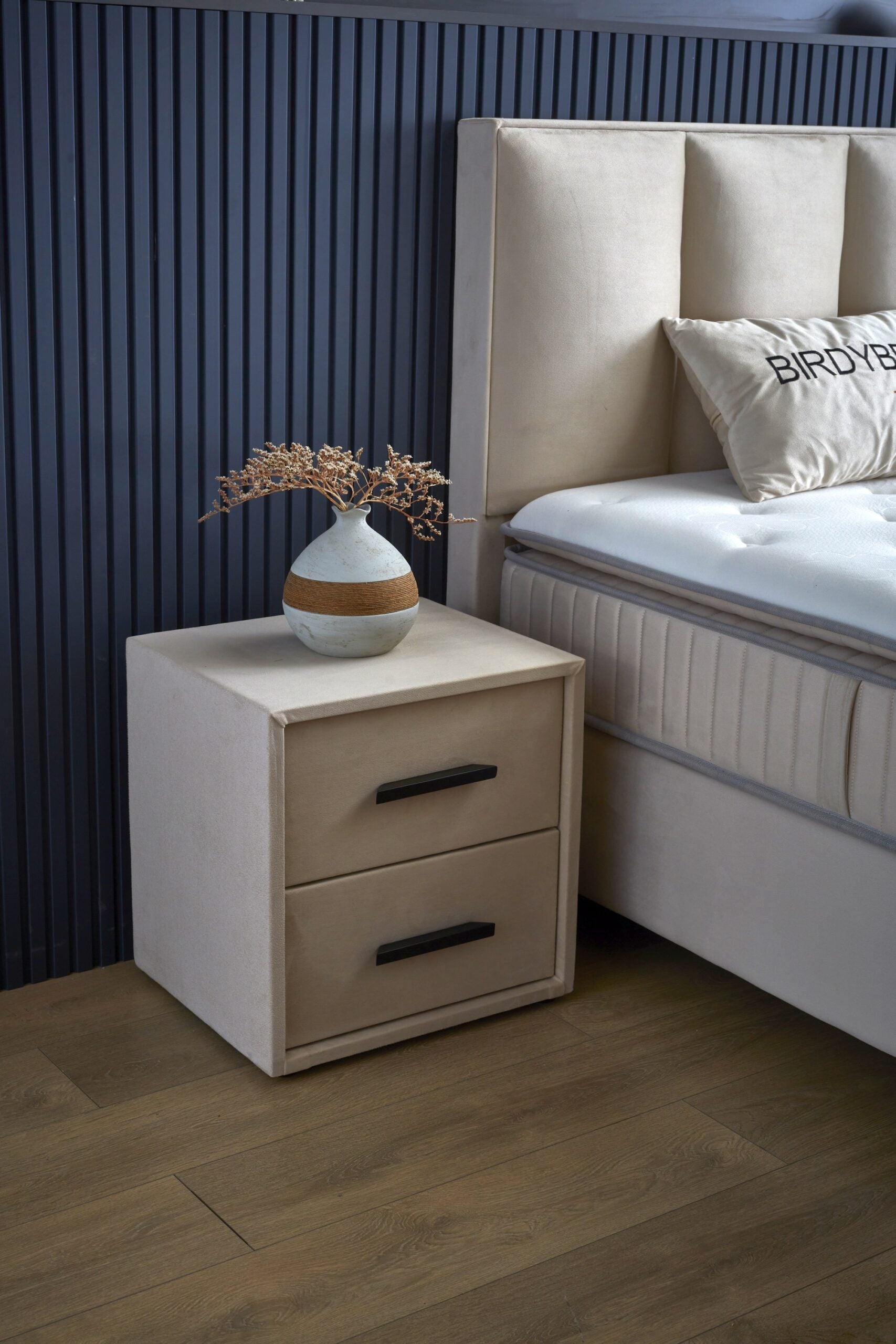 SKYBEDD ® - Boxspring met opbergruimte Birdybedd Beige