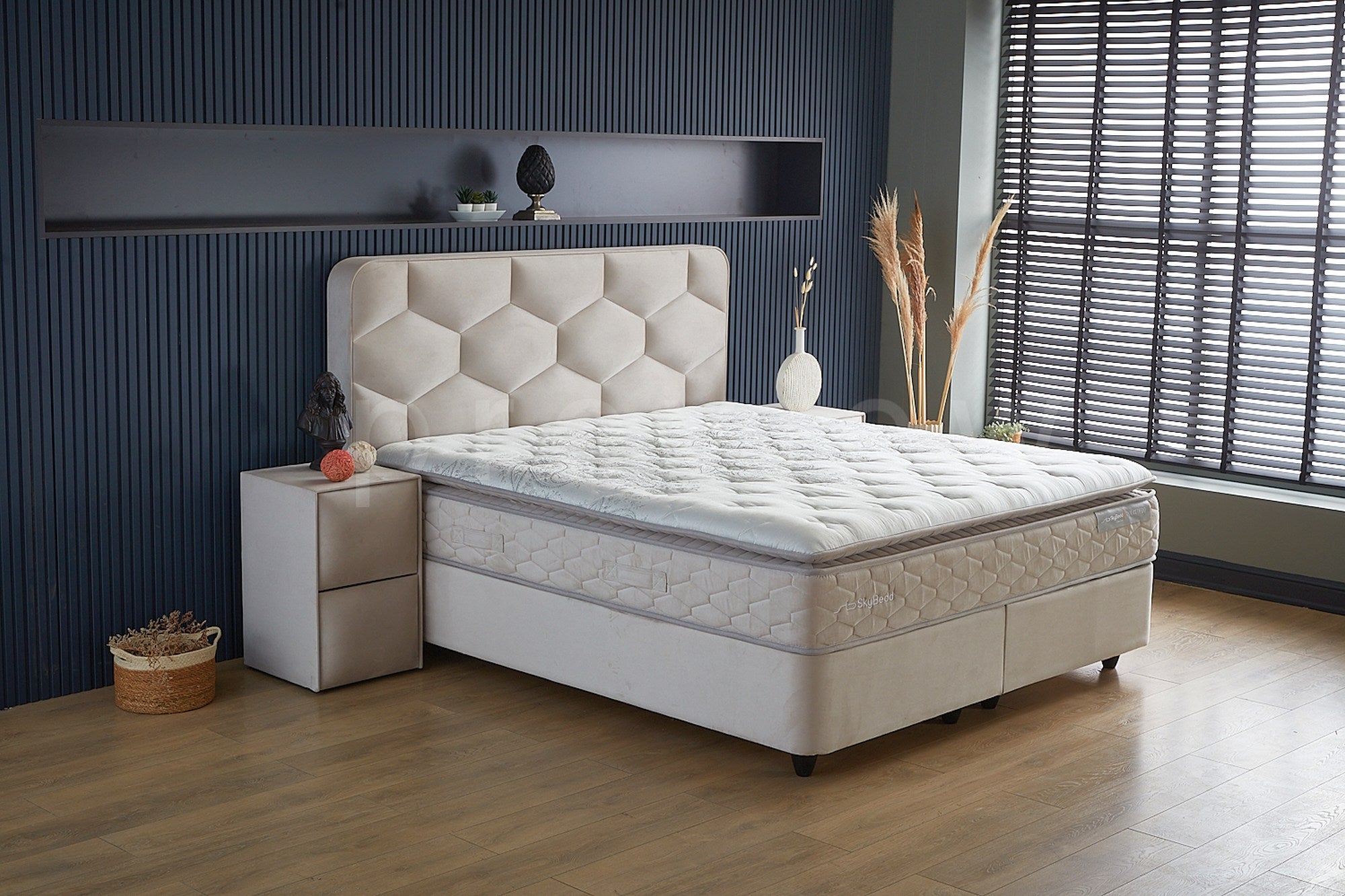 SKYBEDD ® - Boxspring met opbergruimte Dolcebedd Beige
