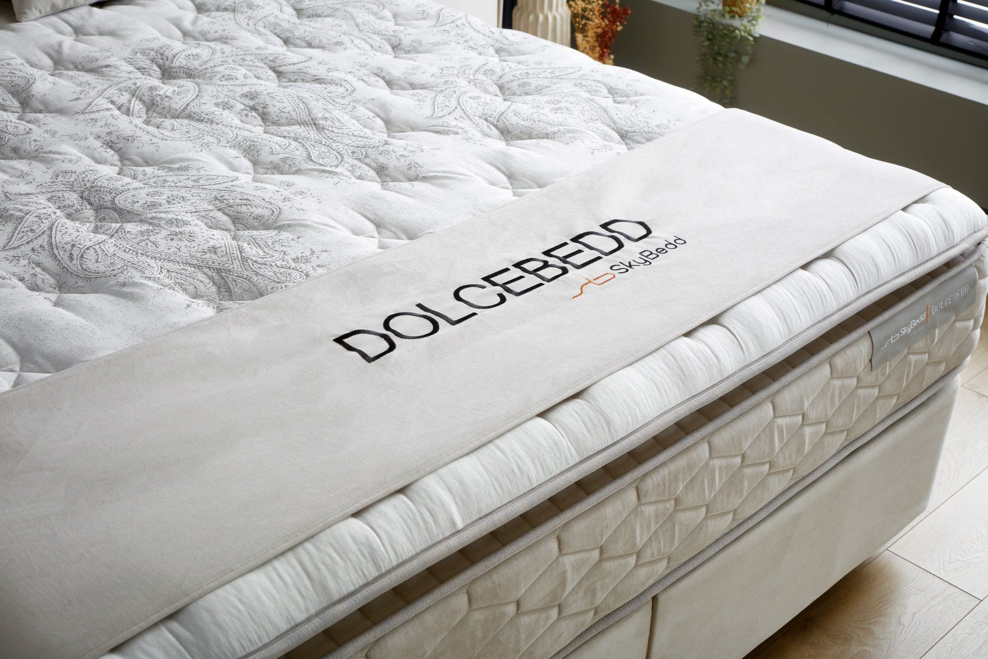 SKYBEDD ® - Boxspring met opbergruimte Dolcebedd Beige