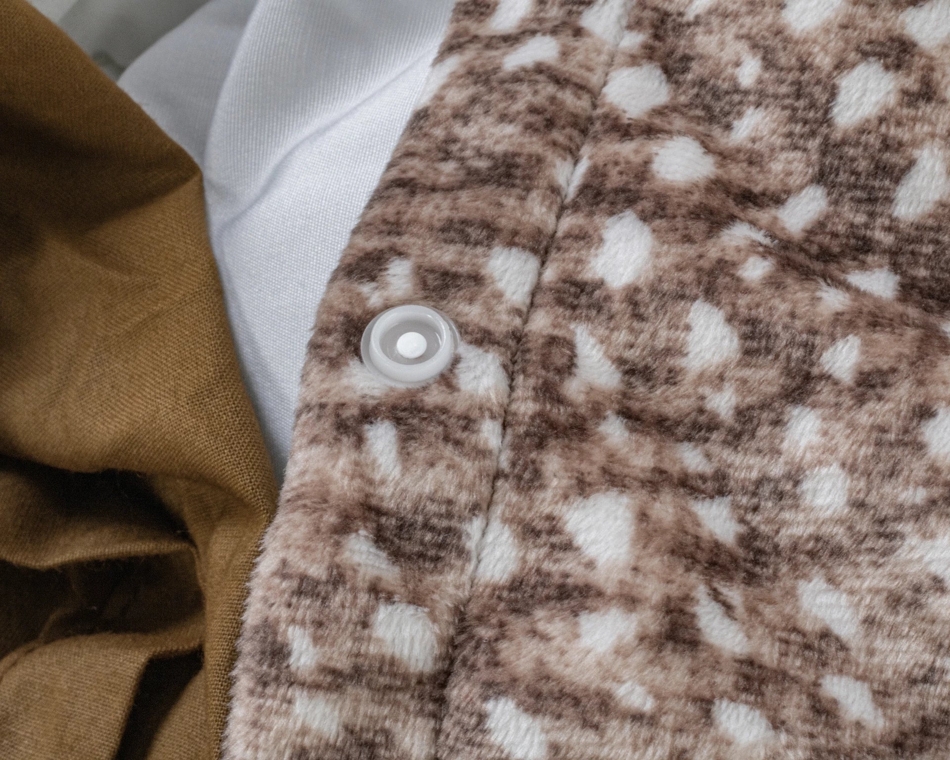 Signature Velvet Cotton Duvet Cover Aria Brown - Super soft woven - Unique Design - Luxurious feel