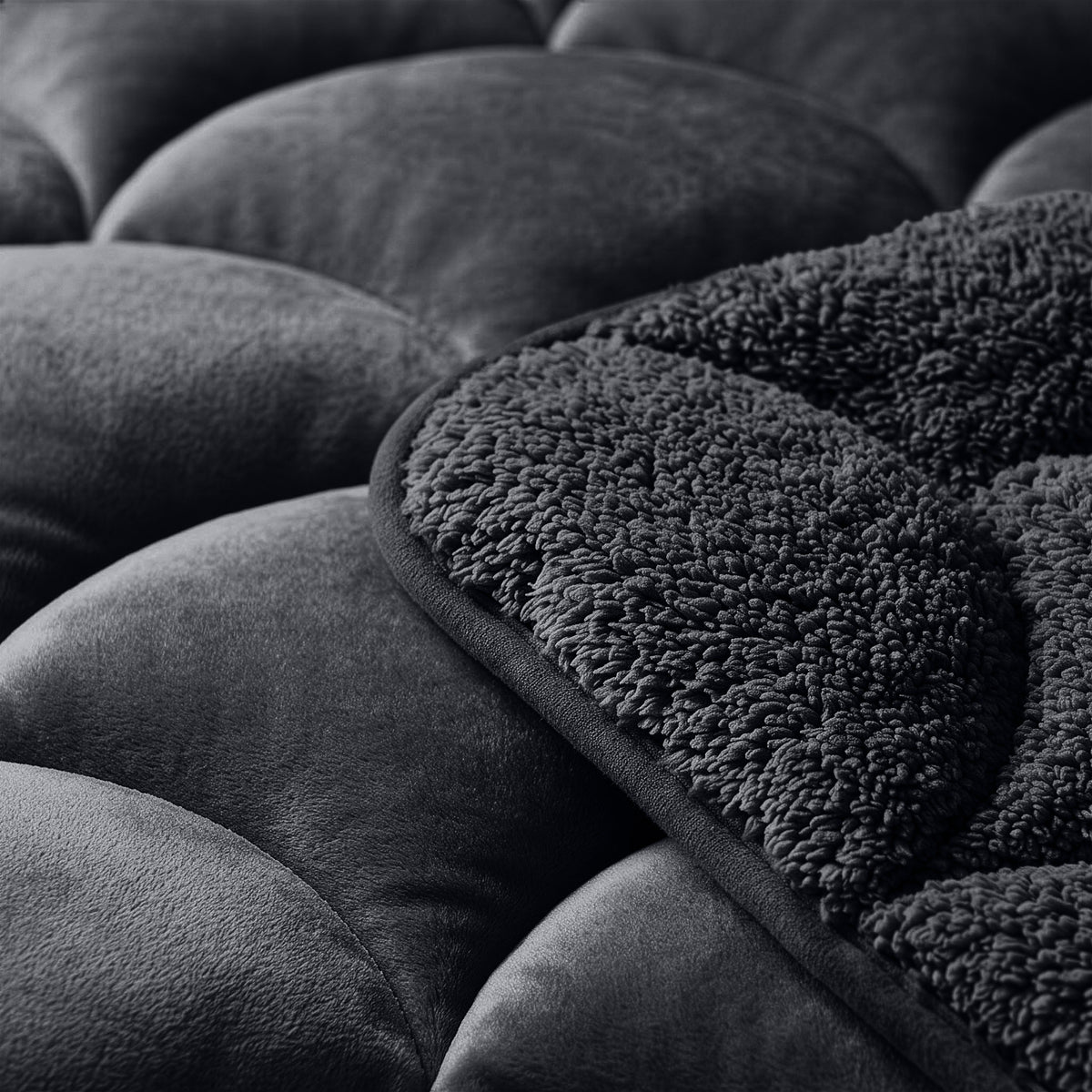 Sleeptime Lazy Dekbed - Teddy/Velvet - Zwart - Met kussenslopen