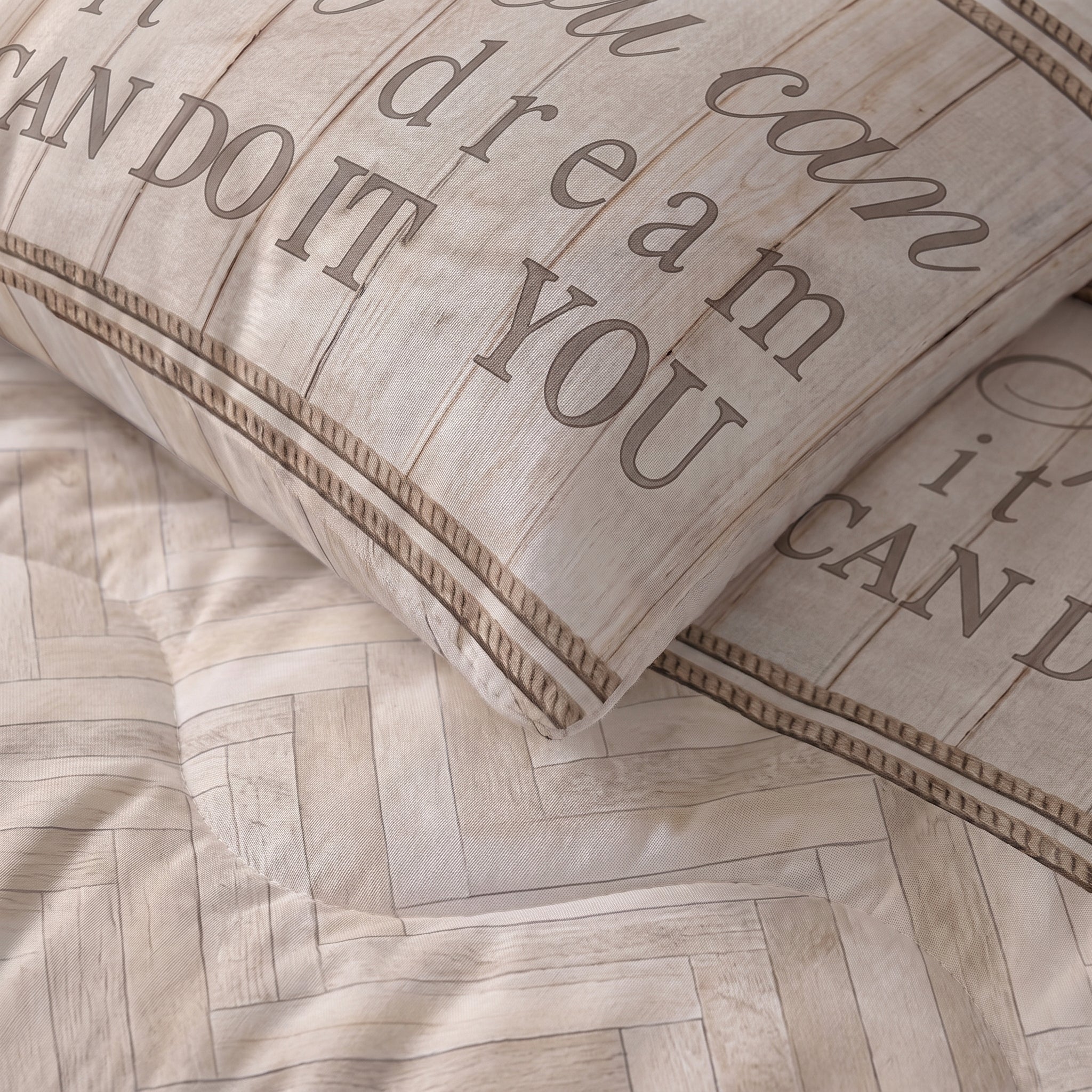 Sleeptime Lazy Dekbed - Visgraat Zand - Voor het hele jaar + Slopen