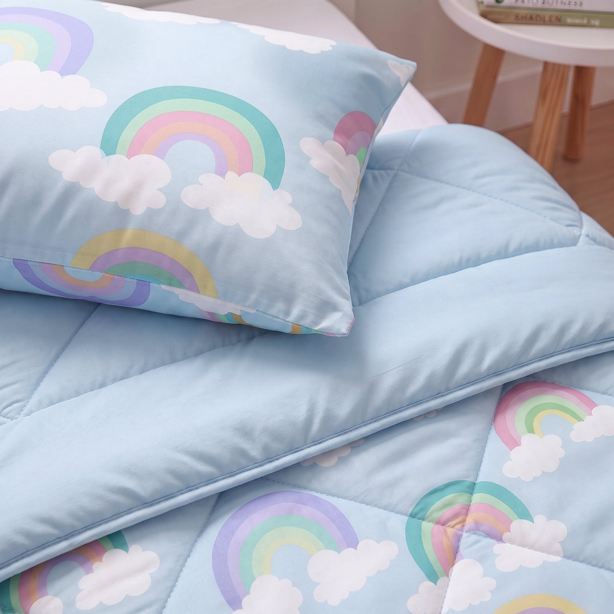 Sleeptime Lazy Kids Dekbed Regenboog Blauw - 140 x 200 cm met sloop