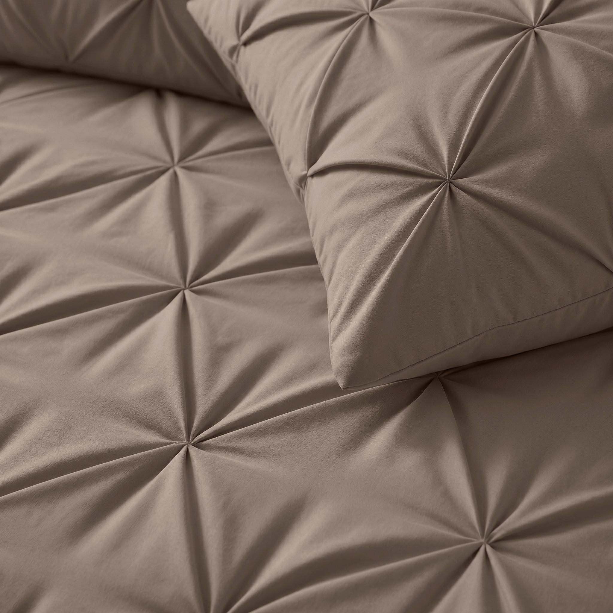 Sleeptime Lazy Pintuck Kussenslopen - 2Pack - Taupe - 60 x 70 cm