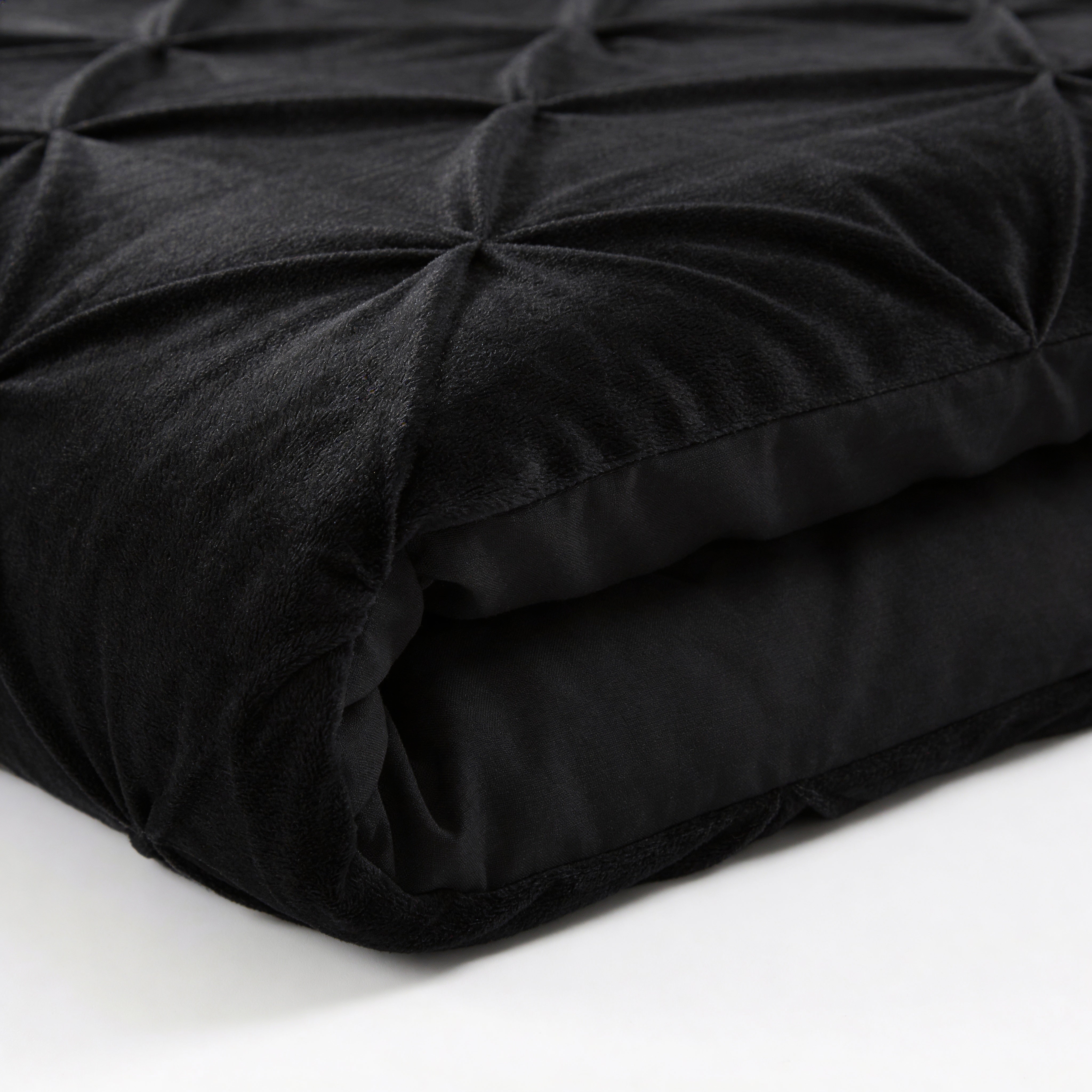 Sleeptime Lazy Velvet Pintuck Dekbed - Zwart - Voor het hele jaar