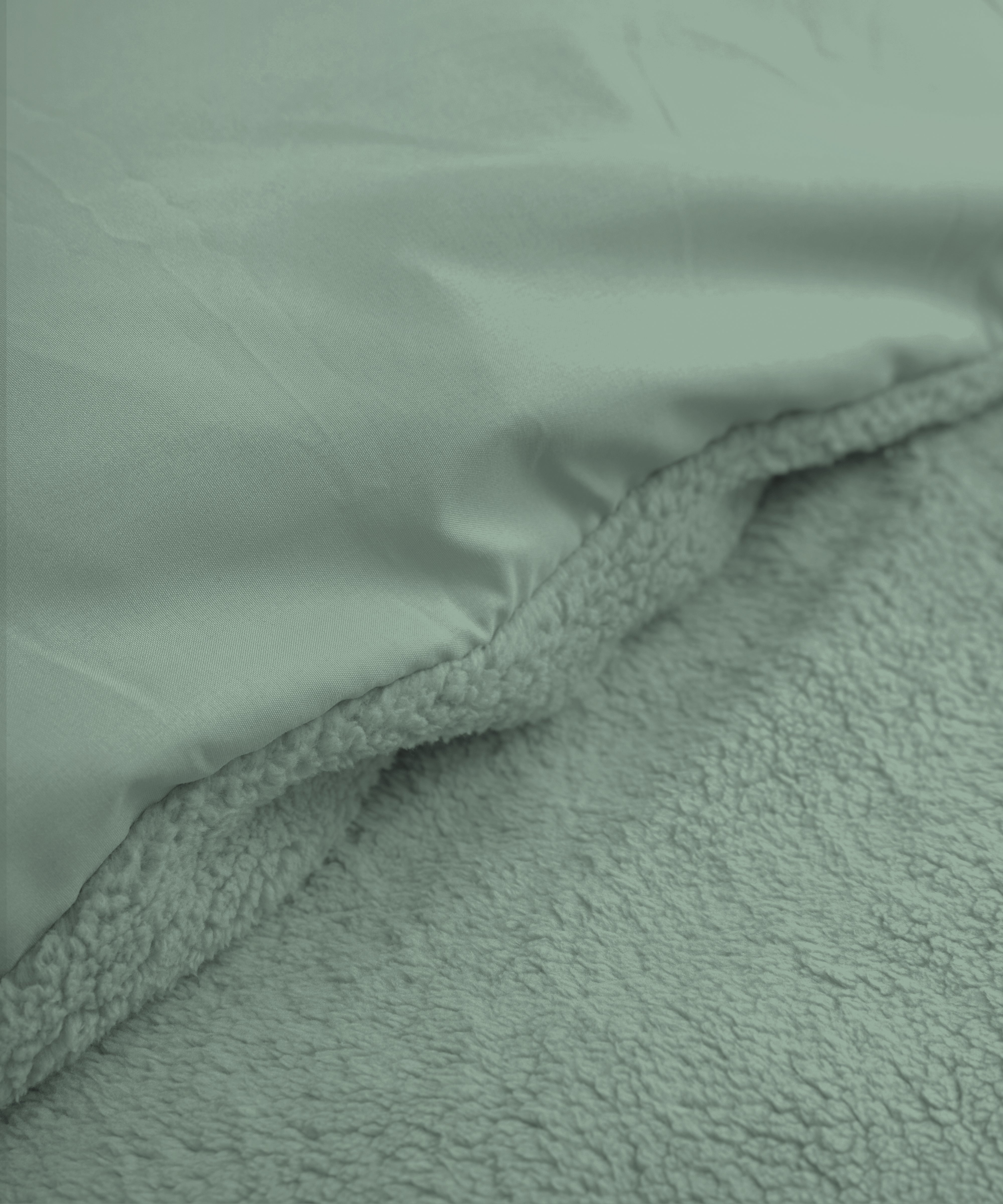 Teddy Duvet Cover Dark Green - Cuddly night's sleep - Soft and warm - Warm and luxurious feeling