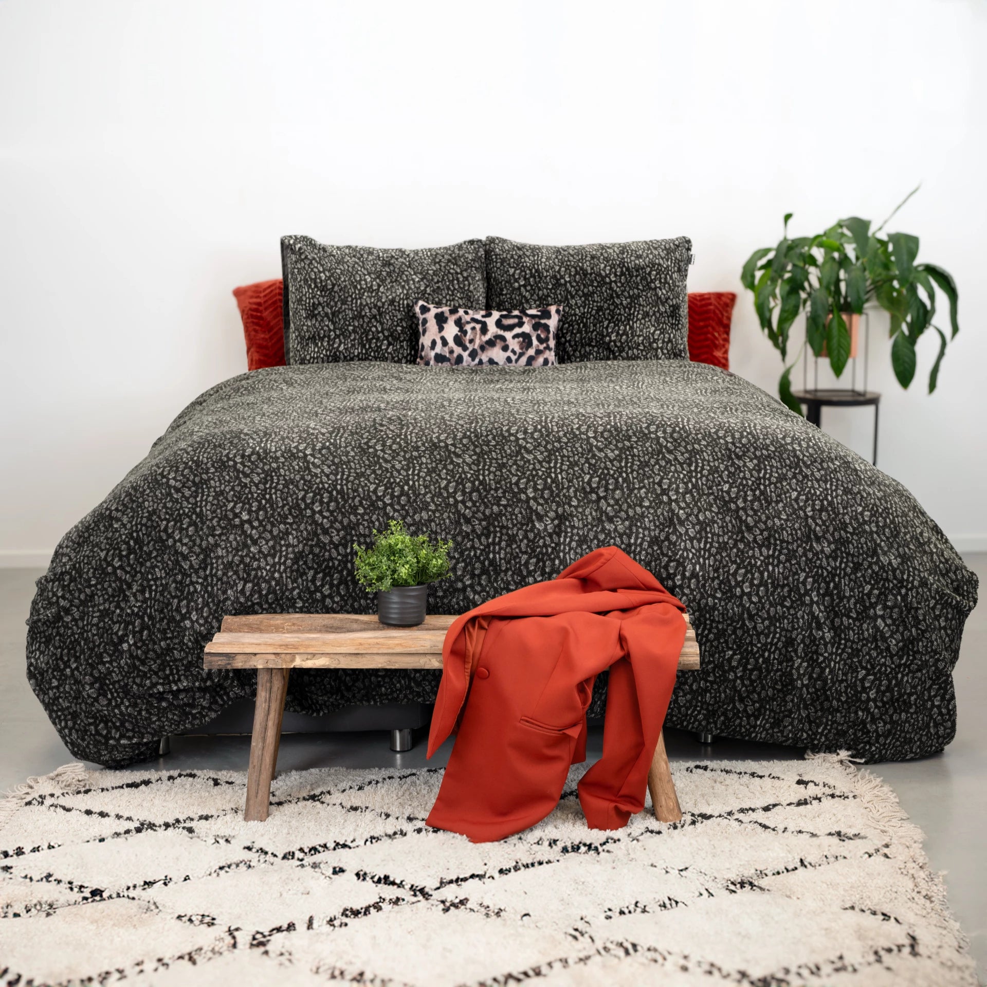 Teddy Dekbedovertrek Tiger Zwart - Knuffelende nachtrust - Zacht en warm - Trendy print