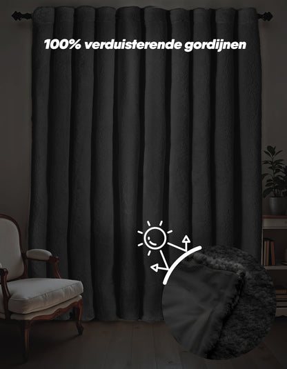 Teddy Gordijnen Black Out Zwart - Keuze uit met ringen of haken - Verduisterende gordijnen - Trendy teddy stof