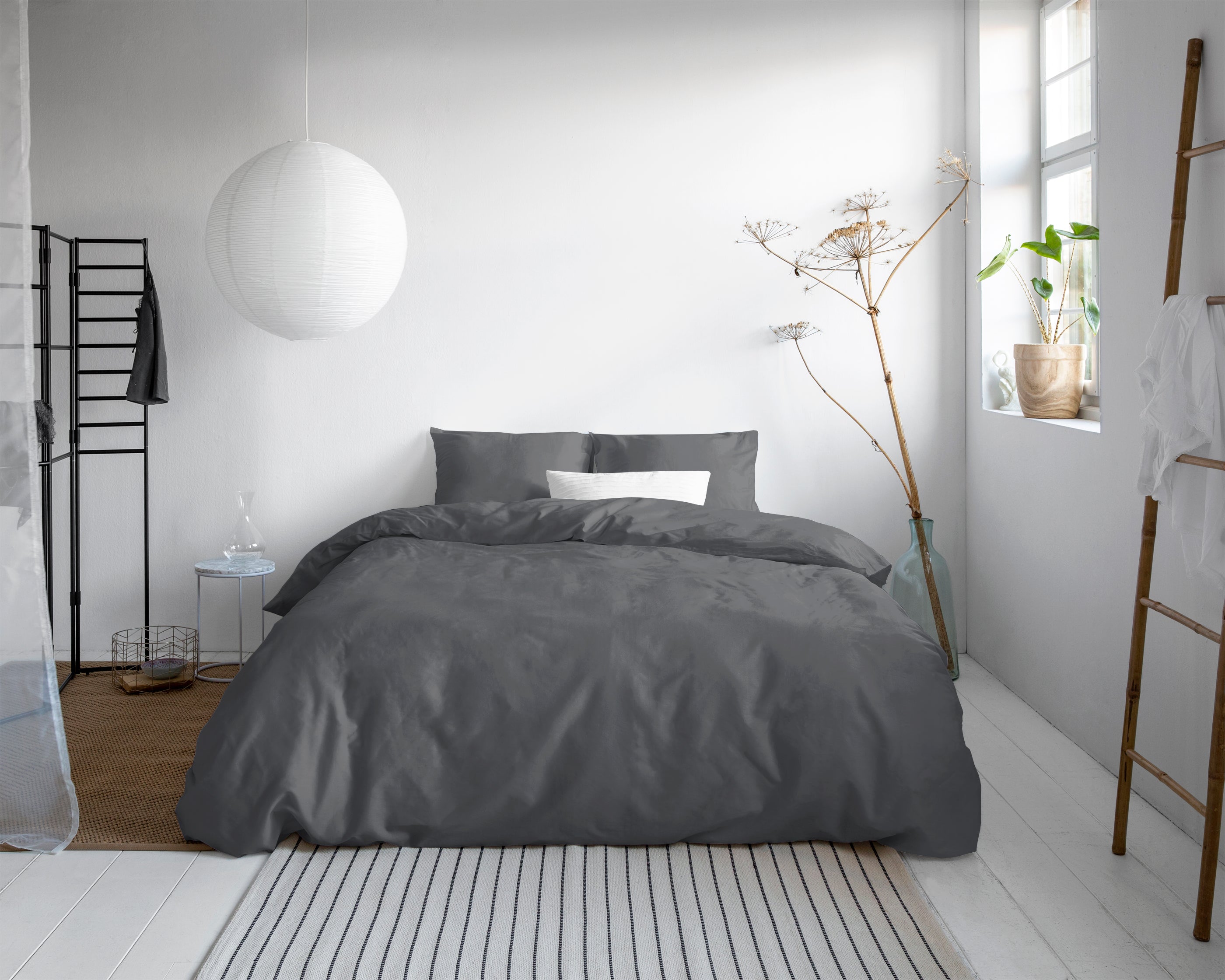 Uni Satin Duvet Cover Anthracite - Luxury Satin - High Quality - Modern
