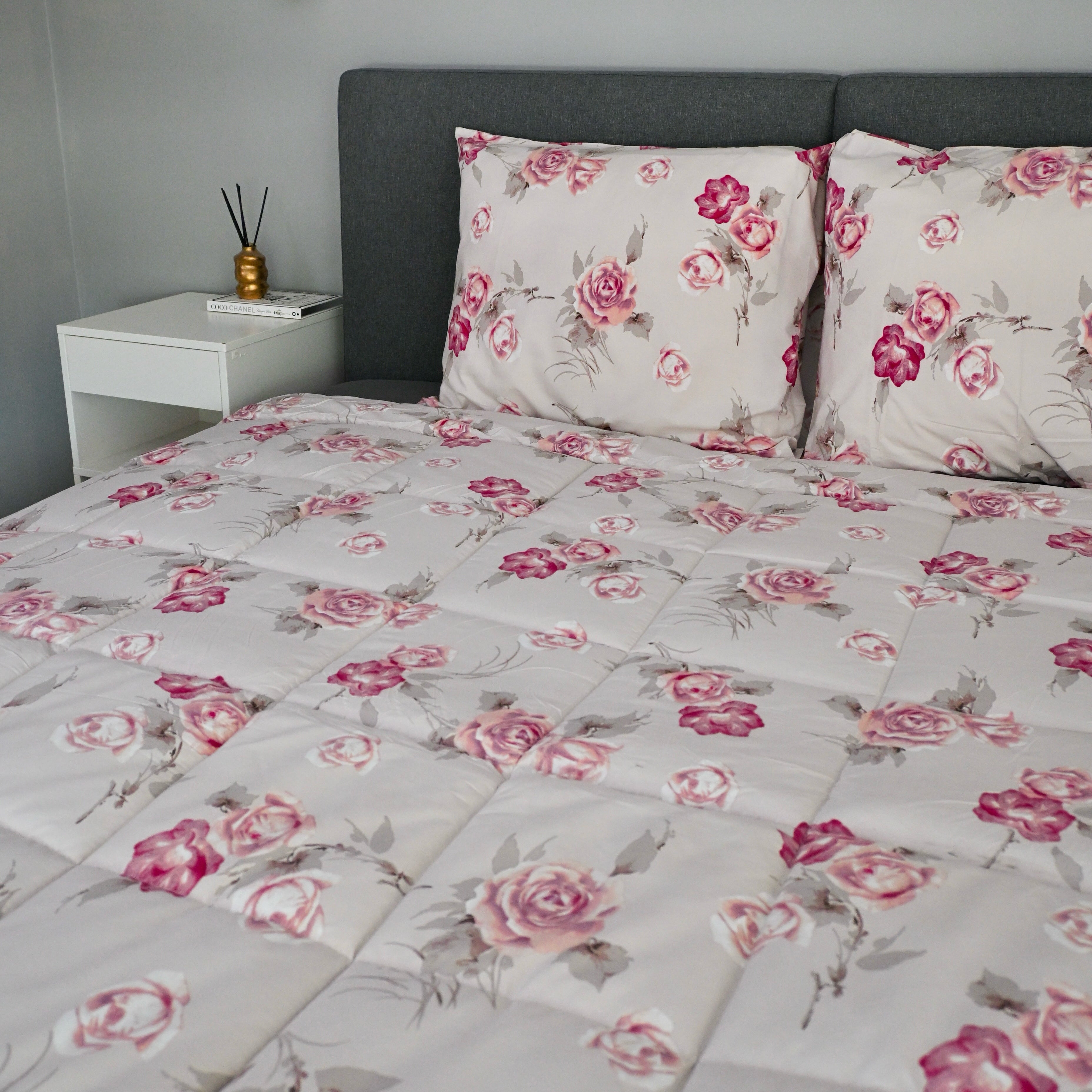 All-in-One Lazy Duvet Flowers Diamond Pink - Duvet with pillowcases
