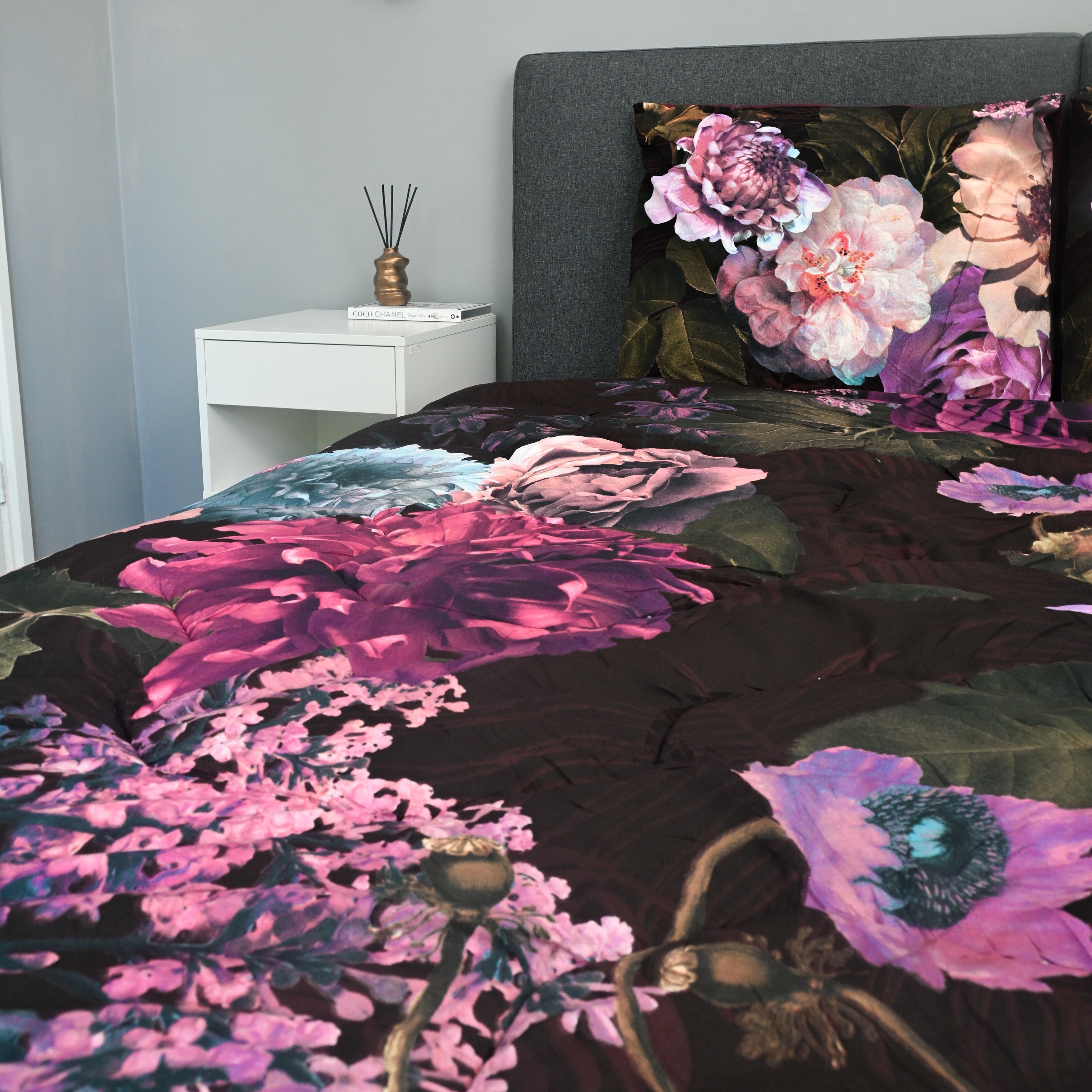 All-in-One Lazy Duvet Purple Flowers - Shipping from September 29th