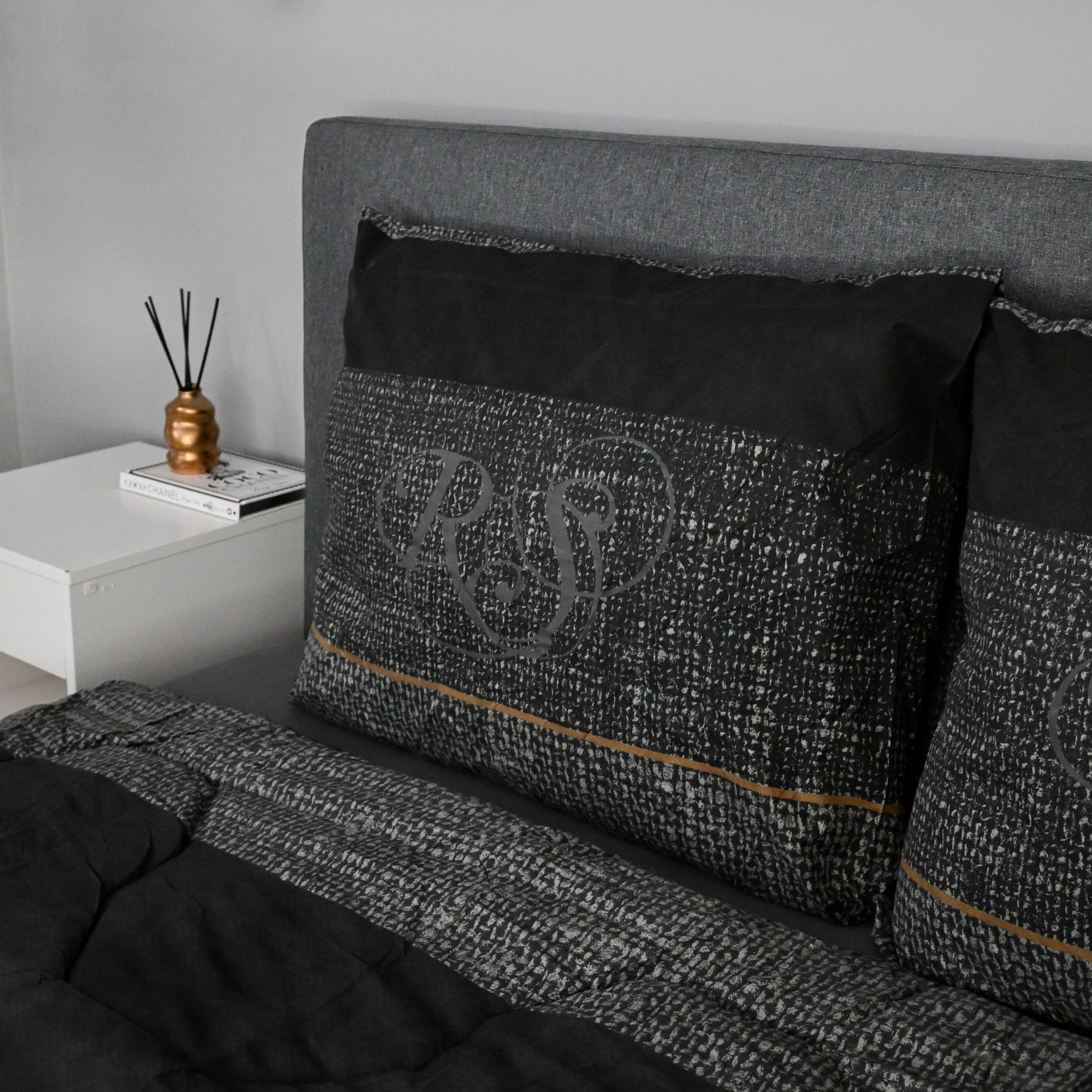 All-in-One Lazy Duvet Royal Suite - Duvet with pillowcases