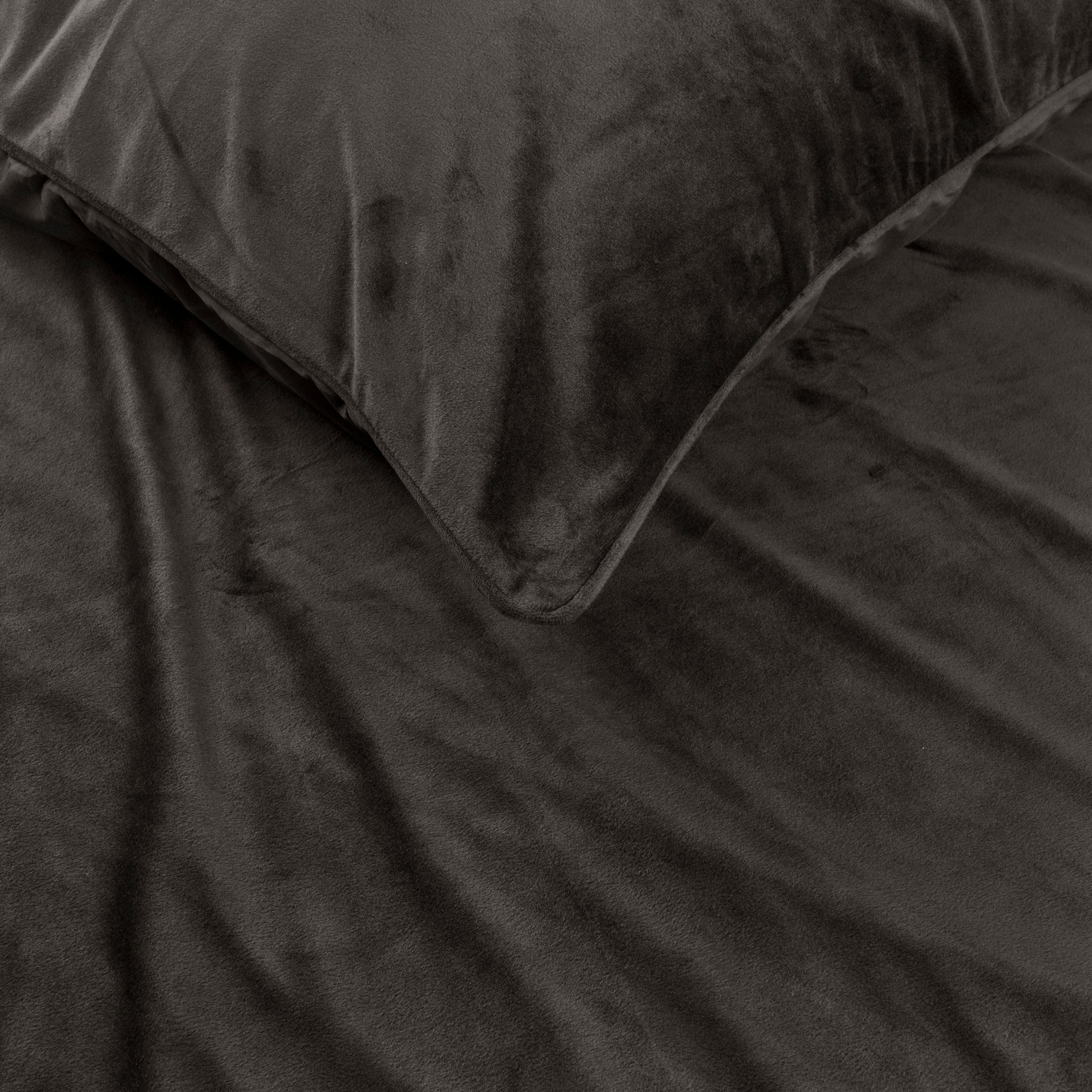 Velvet Piping Dekbedovertrek Deep Taupe - Velvet Piping - Fluweel zacht - Luxe verpakt