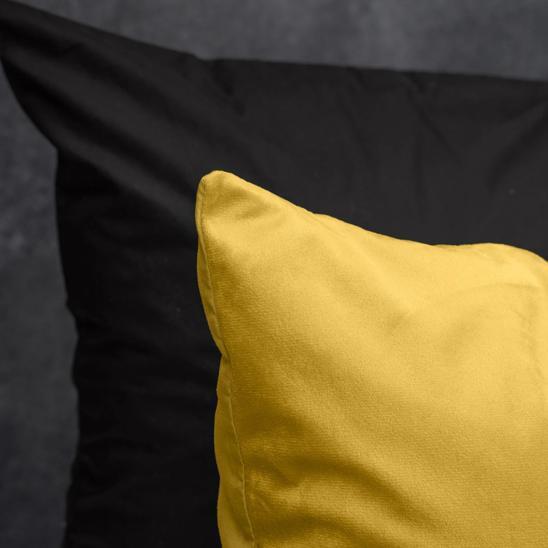 Velvet Uni Dekbedovertrek Goud - Fluweel zacht - Anti-allergisch - Luxe verpakt