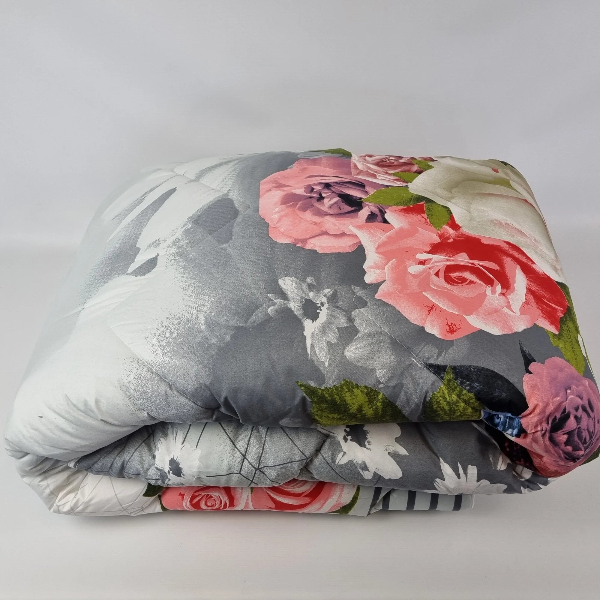 All-in One Lazy Dekbed Grijs Met Rozen - Dekbed voor het hele jaar